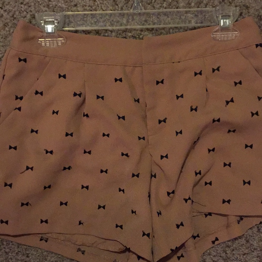 LC Lauren Conrad size 4 shorts
